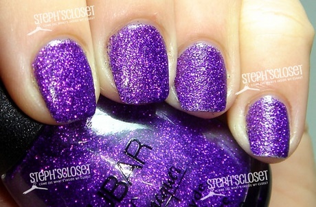 sparkly-purple-nails-74_4 Unghii sclipitoare violet