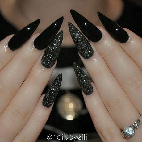 stiletto-nail-designs-black-78 Modele de unghii Stiletto negru