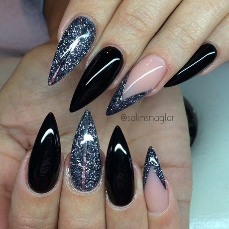stiletto-nail-designs-black-78_5 Modele de unghii Stiletto negru