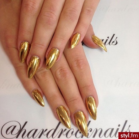 stiletto-nails-gold-55_10 Stiletto Cuie de aur