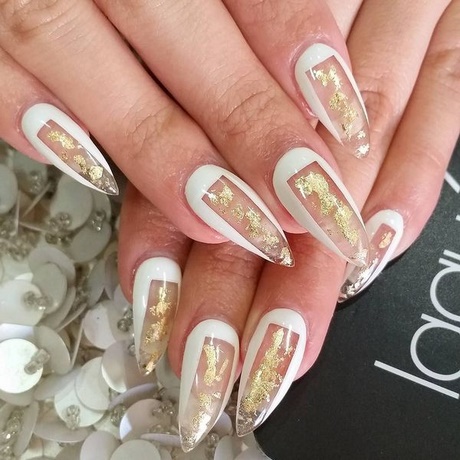 stiletto-nails-gold-55_4 Stiletto Cuie de aur