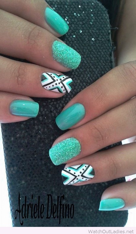 turquoise-and-white-nail-designs-32_5 Modele de unghii turcoaz și alb