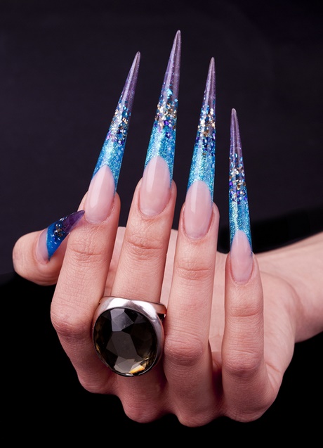 very-long-stiletto-nails-19_18 Foarte lung Stiletto Cuie