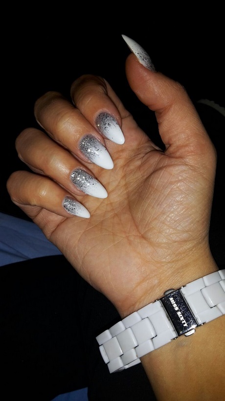 white-and-silver-nails-38_7 Unghii albe și argintii