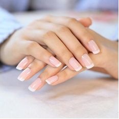 white-manicure-nails-06_5 Unghii de manichiură albă