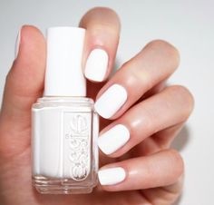 white-nail-paint-94_4 Vopsea albă pentru unghii