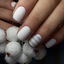 white-nail-polish-manicure-80_15 Alb lac de unghii manichiura
