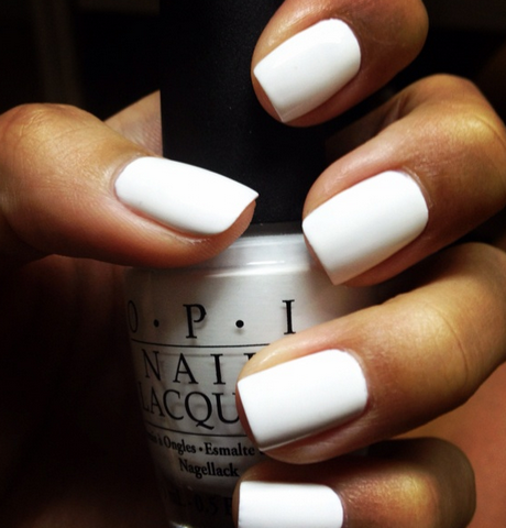 white-nail-polish-manicure-80_2 Alb lac de unghii manichiura