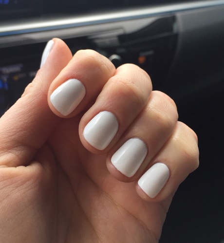 white-on-white-manicure-44_11 Alb pe manichiura Alba