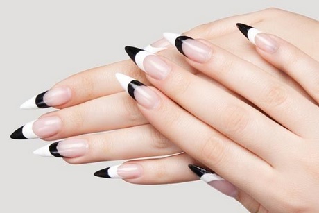 white-pointed-acrylic-nails-53_15 Unghii acrilice albe