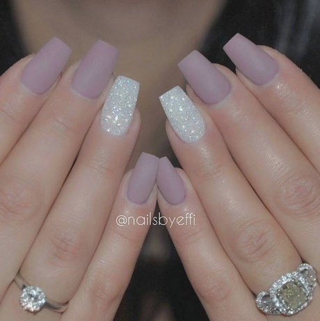 acrylic-nails-silver-glitter-95_13 Unghii acrilice sclipici de argint