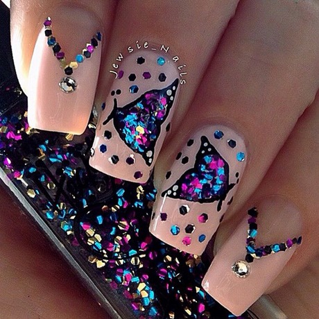 beautiful-glitter-nails-78_18 Unghii frumoase cu sclipici