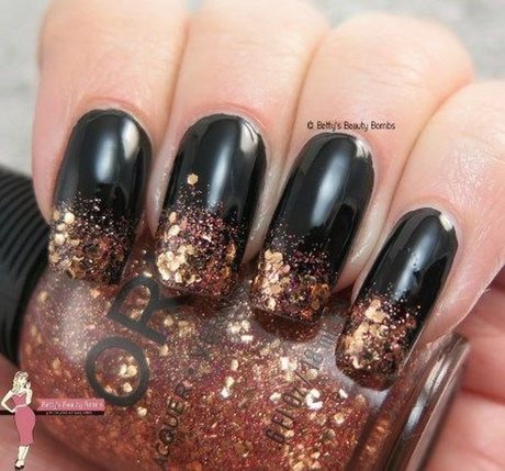 black-and-gold-glitter-nails-74_3 Unghii cu sclipici negre și aurii