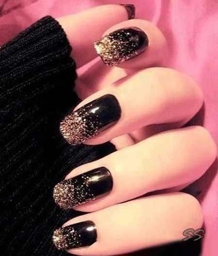 black-and-gold-glitter-nails-74_6 Unghii cu sclipici negre și aurii