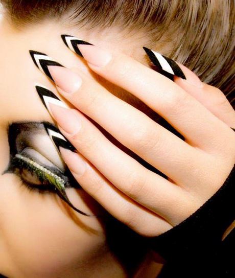black-and-white-false-nails-09_10 Unghii false alb-negru