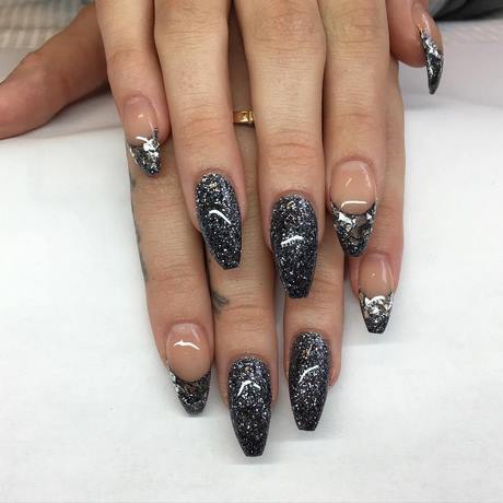 black-glitter-nails-80_14 Unghii cu sclipici negre