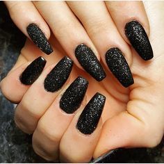black-glitter-nails-80_2 Unghii cu sclipici negre