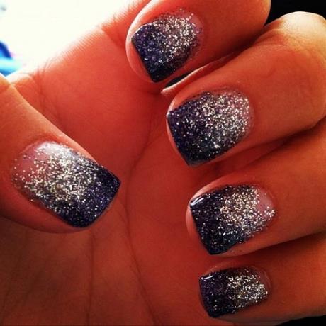 blue-and-silver-glitter-nails-00_17 Albastru și argint unghii sclipici