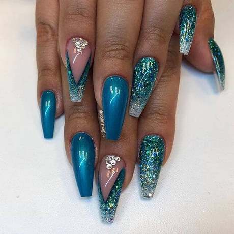 blue-glitter-nail-designs-71_16 Albastru sclipici modele de unghii