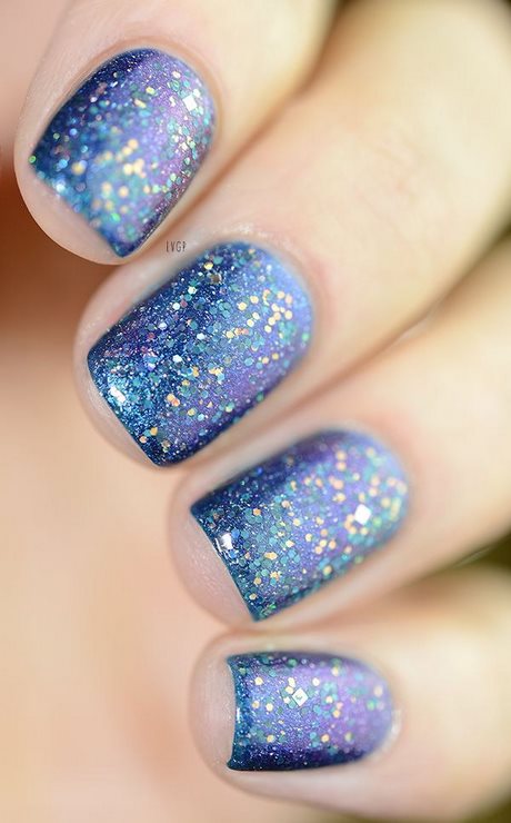 blue-nails-glitter-57_16 Albastru unghii sclipici