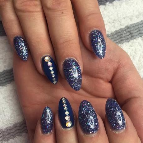 blue-sparkly-nail-designs-60_16 Albastru sparkly unghii modele