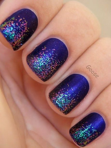 blue-sparkly-nail-designs-60_3 Albastru sparkly unghii modele