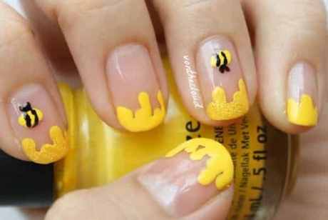 bumble-bee-nails-designs-20_6 Bumble Bee cuie modele