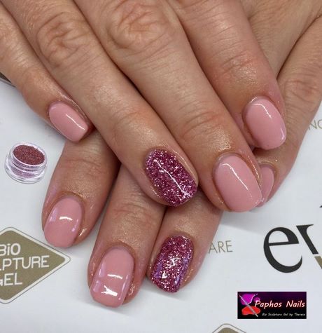 gel-nails-pink-glitter-20_16 Gel unghii roz sclipici