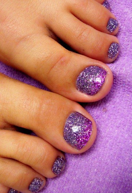 glitter-toe-nails-60_16 Glitter toe cuie