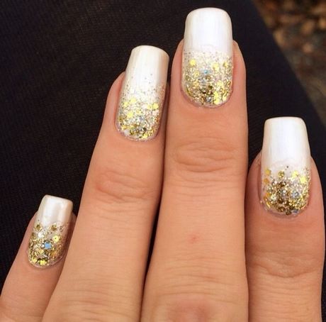 gold-glitter-nail-art-95_17 Aur sclipici nail art