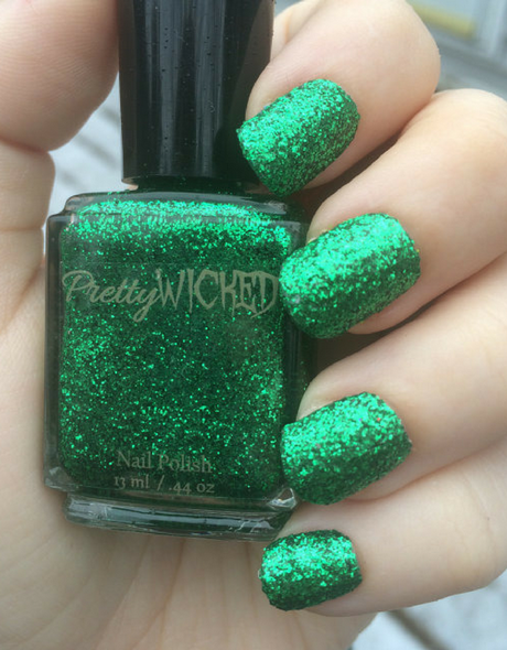 green-glitter-nails-41 Unghii cu sclipici verzi