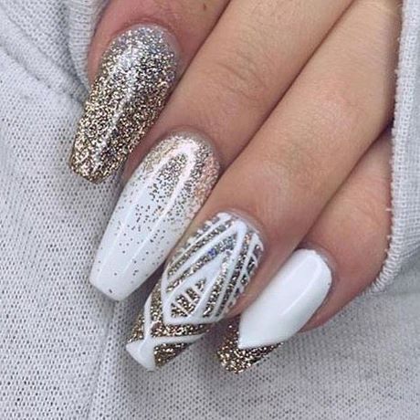 grey-and-silver-nail-designs-53_8 Modele de unghii gri și argint