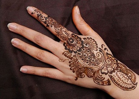 henna-nail-designs-04_13 Modele de unghii Henna