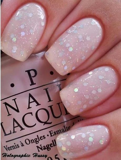 light-pink-nails-with-glitter-77_15 Unghii roz deschis cu sclipici