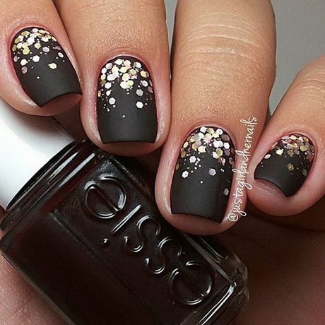 matte-black-nails-with-glitter-55_9 Unghii negre mat cu sclipici