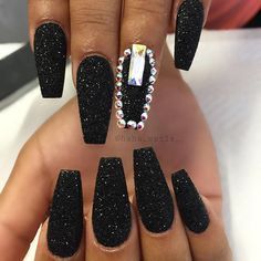 nails-black-glitter-03_16 Unghii sclipici negru