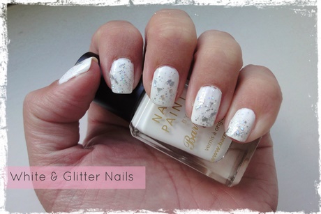 nails-white-glitter-09_5 Unghii sclipici alb