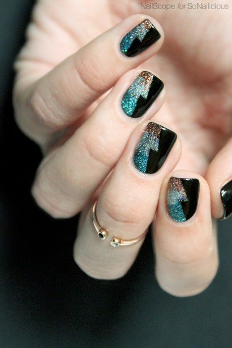 new-years-eve-nails-99_15 Cuie de Anul Nou