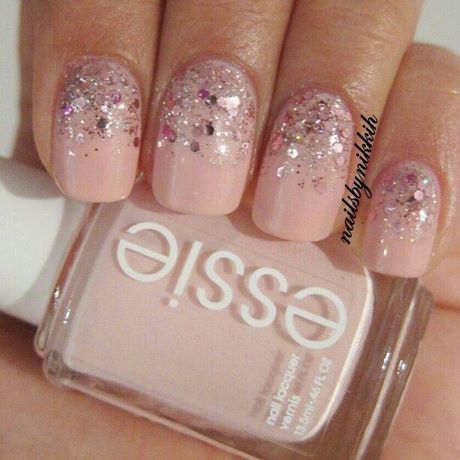 pale-pink-glitter-nails-02_12 PAL unghii sclipici roz