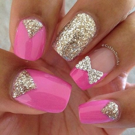 pink-and-glitter-nail-art-40_5 Arta unghiilor roz și sclipici