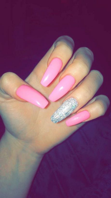 pink-and-glitter-nails-64_11 Unghii roz și sclipici