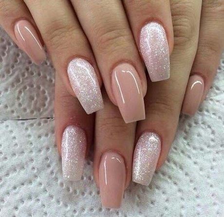 pink-and-silver-glitter-nails-84_15 Roz și argint unghii sclipici