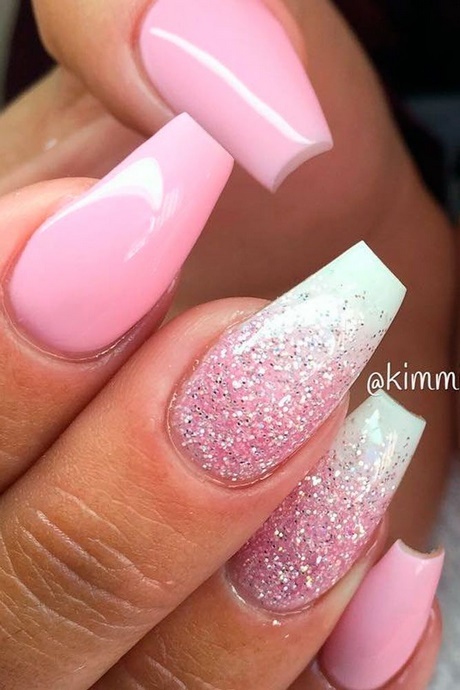 pink-glitter-acrylic-nail-designs-75_17 Modele de unghii acrilice cu sclipici roz