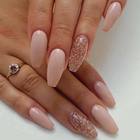 pink-glitter-nail-ideas-24_6 Idei de unghii cu sclipici roz