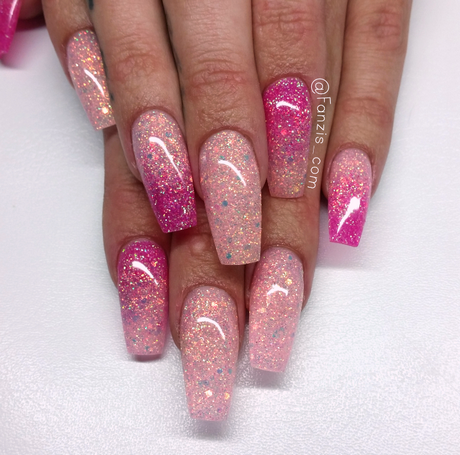 pink-glitter-nails-66_2 Unghii sclipici roz
