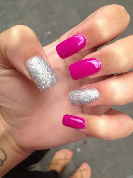 pink-nails-glitter-70_18 Unghii roz sclipici