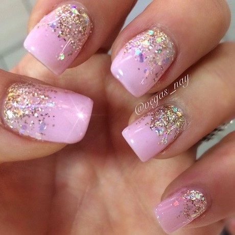 pink-nails-with-gold-glitter-83_10 Unghii roz cu sclipici de aur