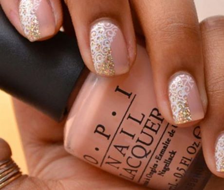 pink-nails-with-gold-glitter-83_11 Unghii roz cu sclipici de aur