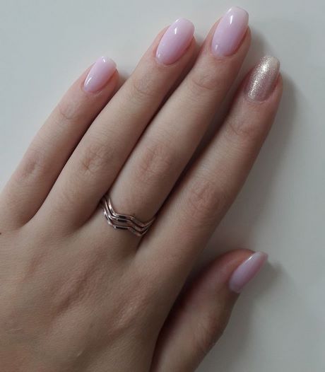 pink-nails-with-gold-glitter-83_9 Unghii roz cu sclipici de aur