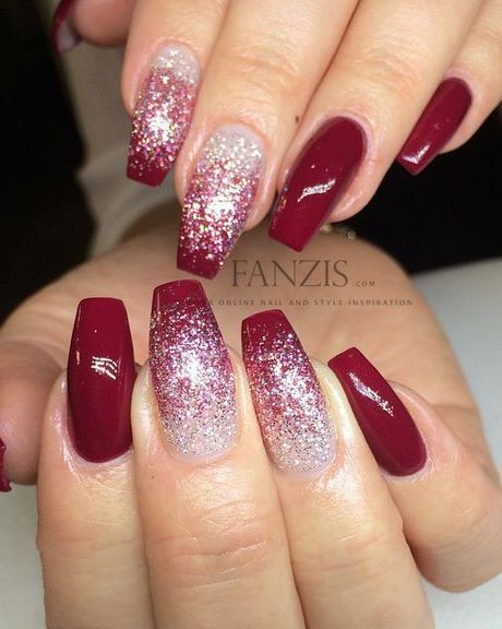 red-and-white-glitter-nails-36 Roșu și alb sclipici Unghii